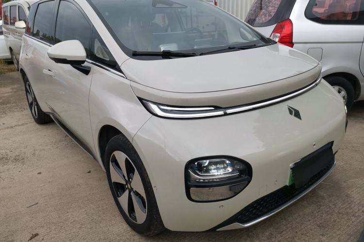 Used Baojun Cloud 2023 460 Max Lingxi Version Front Right 45 Deg