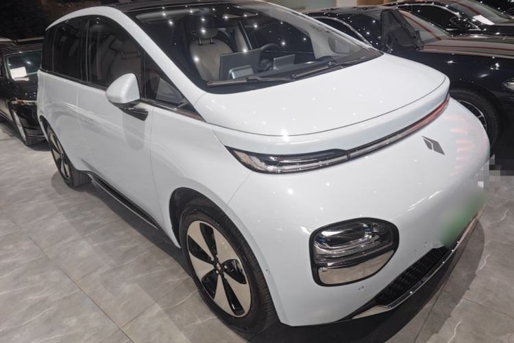 Used Baojun Cloud 2023 460 Max Lingxi Version Front Right 45 Deg