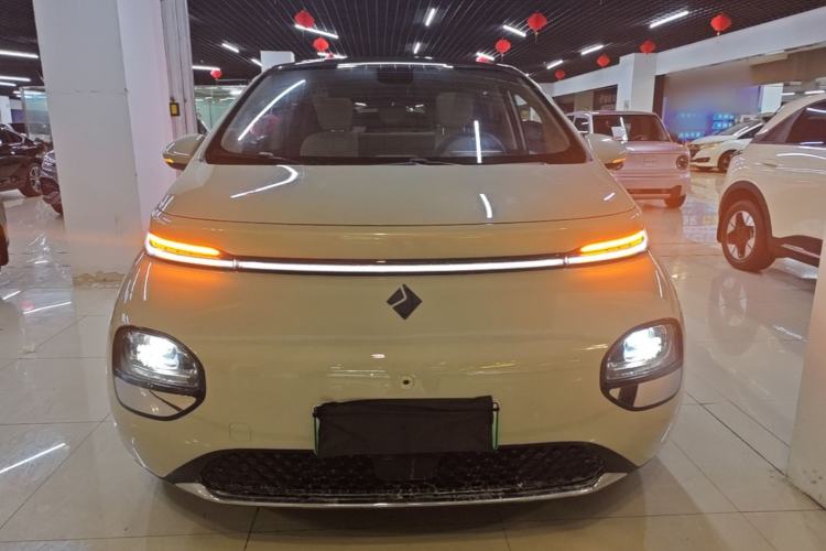 Used Baojun Cloud 2023 460 Max Front