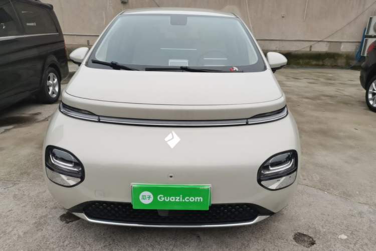 Used Baojun Cloud 2023 460 Pro Front