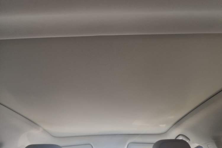 Used Baojun Cloud 2023 460 Max Headliner