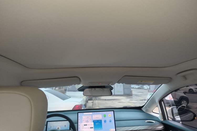 Used Baojun Cloud 2023 460 Max Headliner