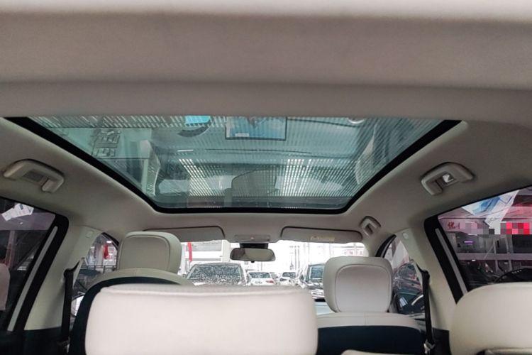 Used Baojun Cloud 2023 460 Max Headliner