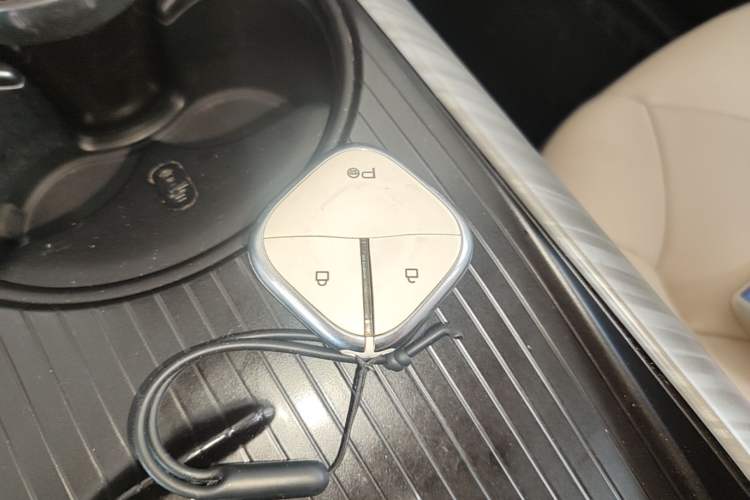 Used Baojun Cloud 2023 460 Max Lingxi Version Interior 1