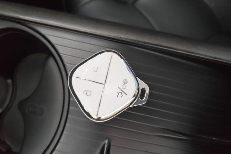 Used Baojun Cloud 2023 460 Max Interior 1