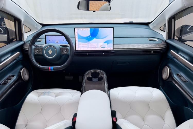 Used Baojun Cloud 2023 460 Max Interior 1