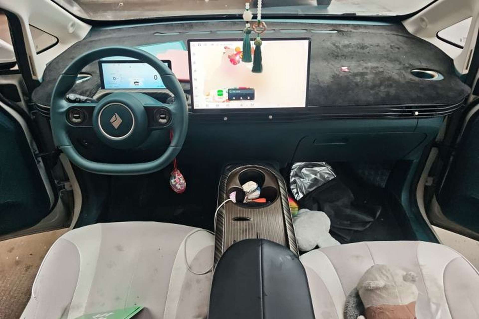 Used Baojun Cloud 2023 460 Pro Interior 2