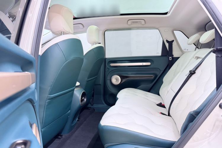Used Baojun Cloud 2023 460 Max Interior 3