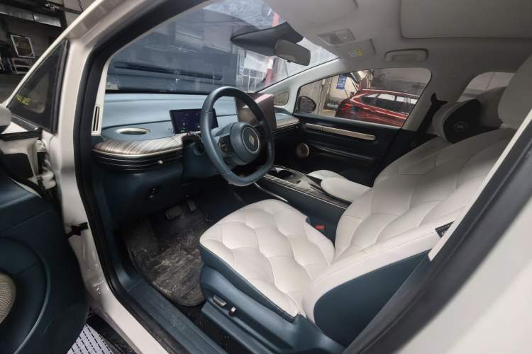 Used Baojun Cloud 2023 460 Max Lingxi Version Interior 4