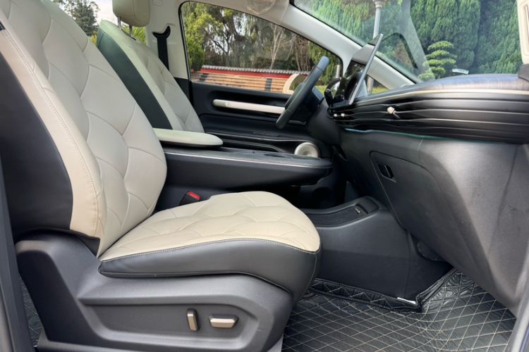 Used Baojun Cloud 2023 460 Max Lingxi Version Interior 4