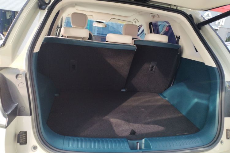 Used Baojun Cloud 2023 460 Max Interior 6