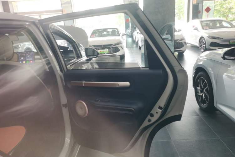 Used Baojun Cloud 2023 460 Max Interior 6