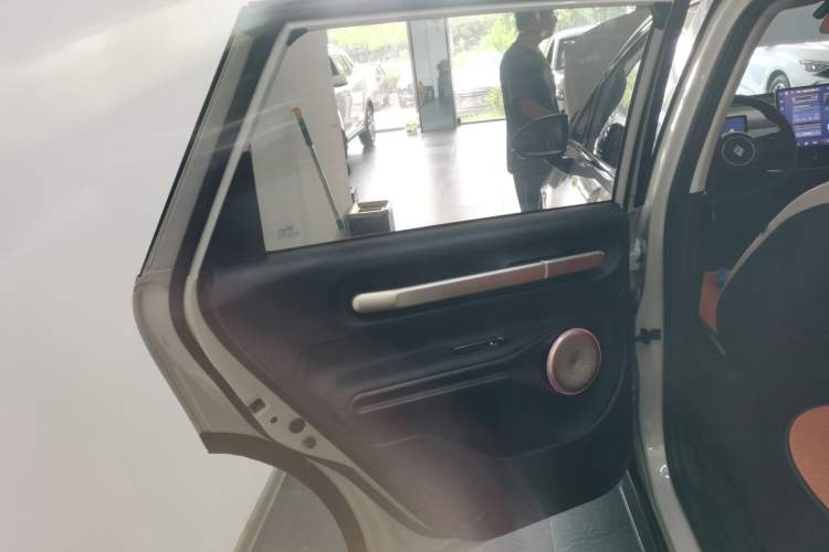 Used Baojun Cloud 2023 460 Max Interior 8