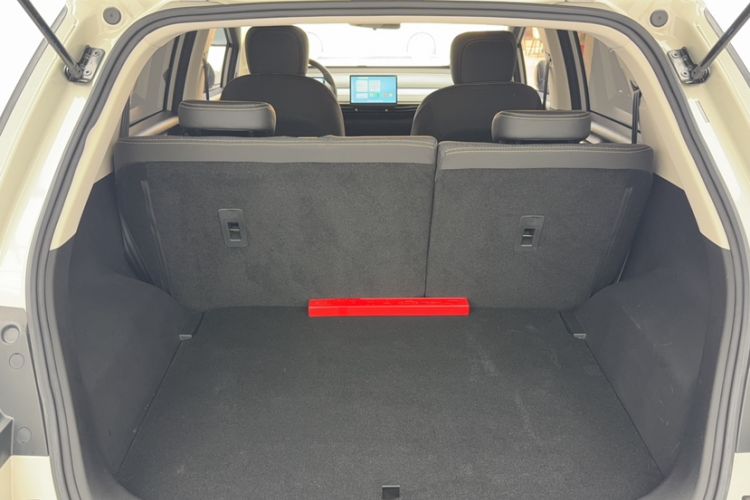 Used Baojun Cloud 2023 360 Plus Interior 9