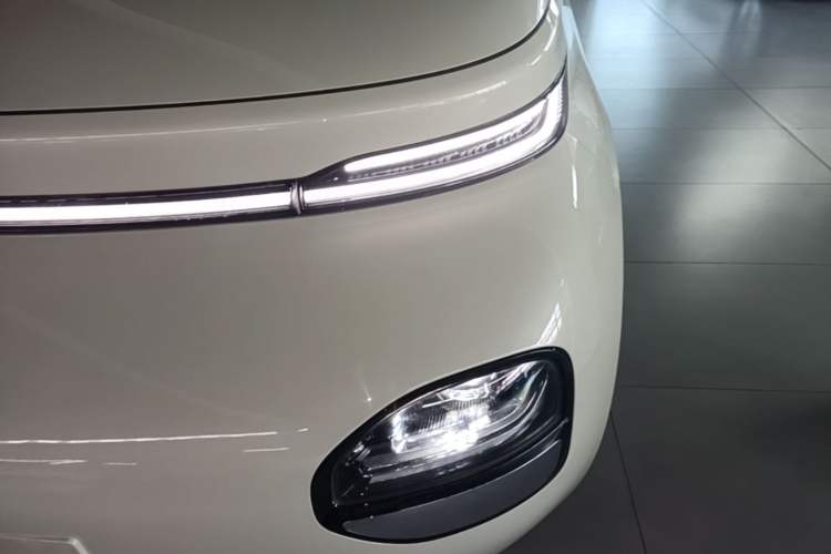 Used Baojun Cloud 2023 460 Max Left Front Headlight