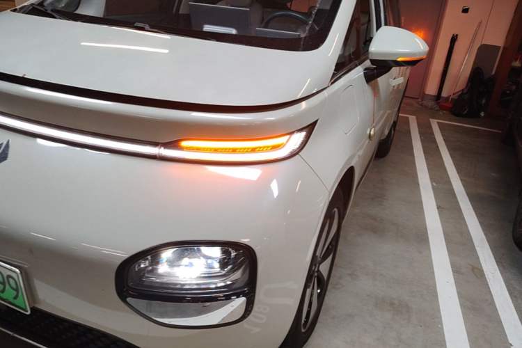 Used Baojun Cloud 2023 460 Max Left Front Headlight