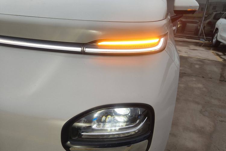 Used Baojun Cloud 2023 460 Max Left Front Headlight
