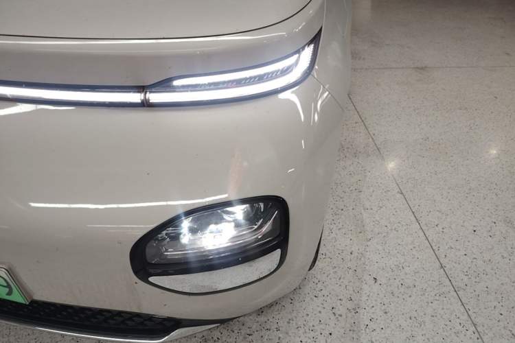 Used Baojun Cloud 2023 460 Max Left Front Headlight