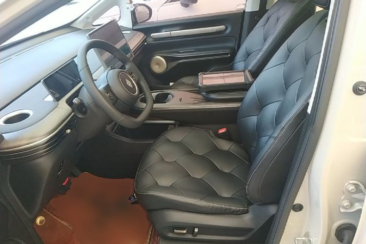 Used Baojun Cloud 2023 460 Max Left Front Seat