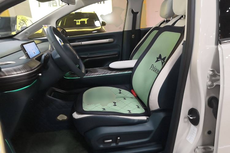 Used Baojun Cloud 2023 460 Max Lingxi Version Left Front Seat