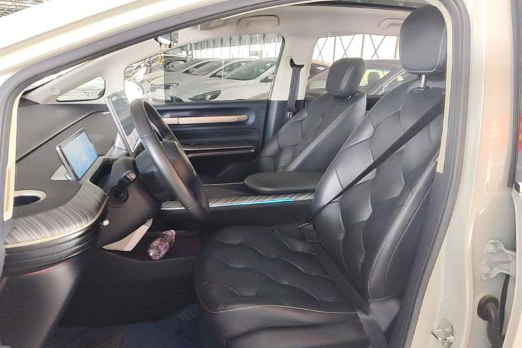Used Baojun Cloud 2023 460 Max Left Front Seat