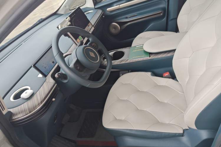 Used Baojun Cloud 2023 460 Max Left Front Seat