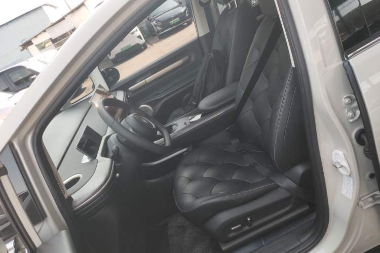 Used Baojun Cloud 2023 460 Max Lingxi Version Left Front Seat