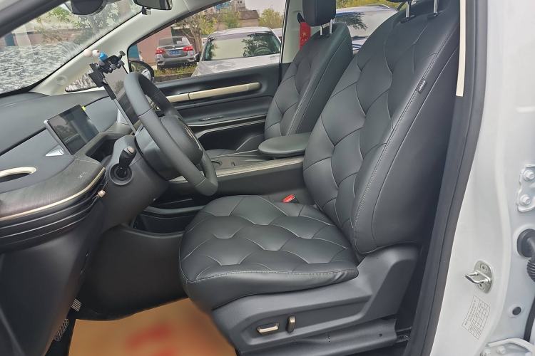 Used Baojun Cloud 2023 460 Max Lingxi Version Left Front Seat