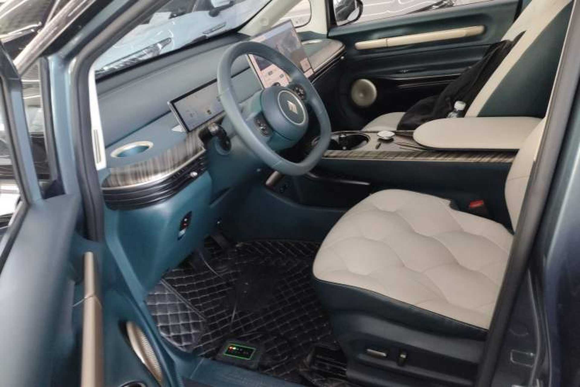 Used Baojun Cloud 2023 460 Pro Left Front Seat
