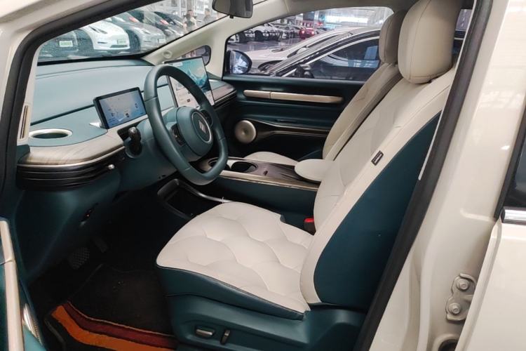 Used Baojun Cloud 2023 460 Max Left Front Seat