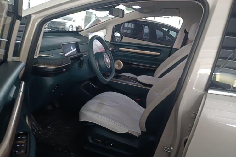 Used Baojun Cloud 2023 460 Pro Lingxi Version Left Front Seat