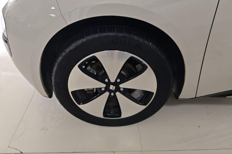 Used Baojun Cloud 2023 460 Pro Left Front Wheel Hub