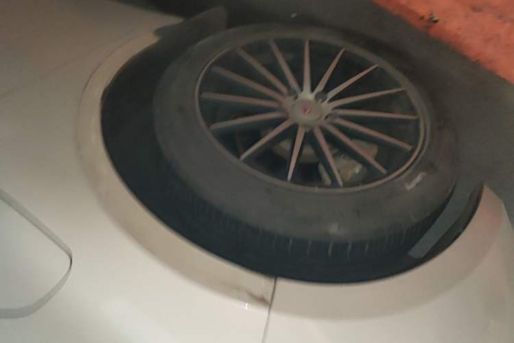 Used Baojun Cloud 2023 360 Plus Left Front Wheel Hub