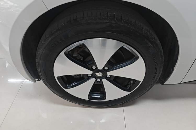 Used Baojun Cloud 2023 460 Max Left Front Wheel Hub