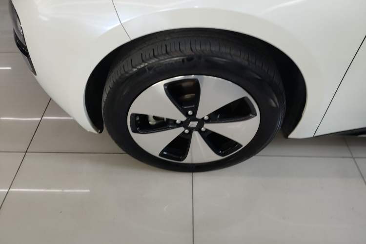 Used Baojun Cloud 2023 460 Pro Left Front Wheel Hub