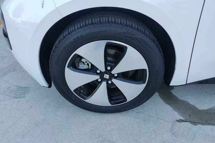 Used Baojun Cloud 2023 460 Pro Left Front Wheel Hub