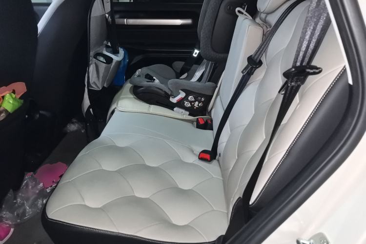 Used Baojun Cloud 2023 460 Max Lingxi Version Left Rear Seat