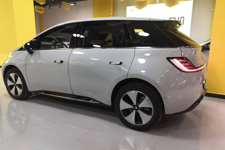 Used Baojun Cloud 2023 460 Max Lingxi Version Left Side