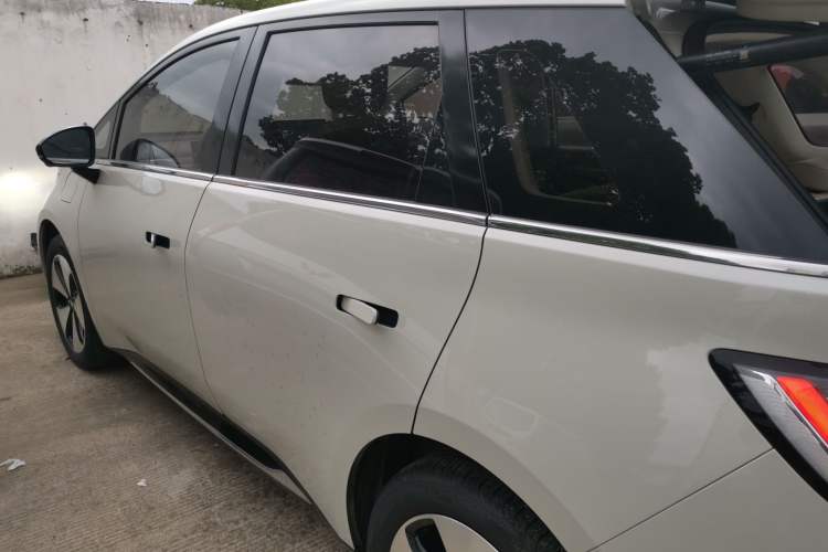 Used Baojun Cloud 2023 460 Max Lingxi Version Left Side