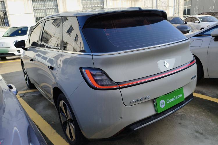 Used Baojun Cloud 2023 460 Max Left Side
