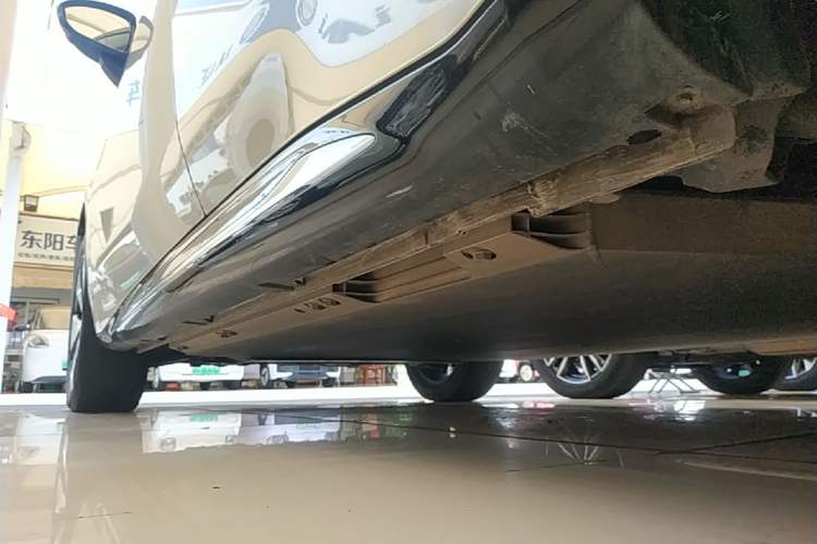 Used Baojun Cloud 2023 460 Max Left Side Sill