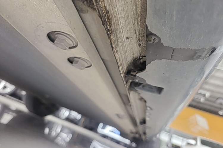 Used Baojun Cloud 2023 460 Max Lingxi Version Left Side Sill