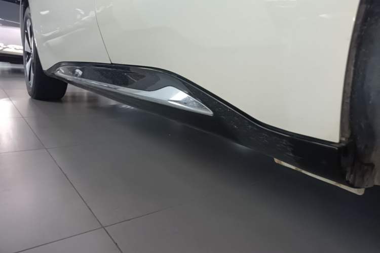 Used Baojun Cloud 2023 460 Max Left Side Sill