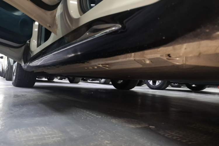 Used Baojun Cloud 2023 460 Max Lingxi Version Left Side Sill