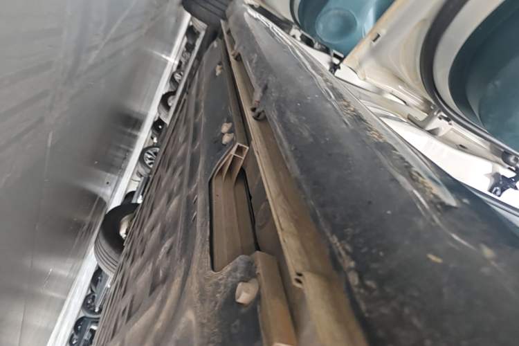 Used Baojun Cloud 2023 460 Max Left Side Sill
