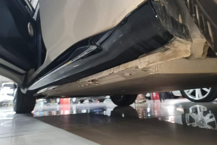 Used Baojun Cloud 2023 460 Pro Left Side Sill