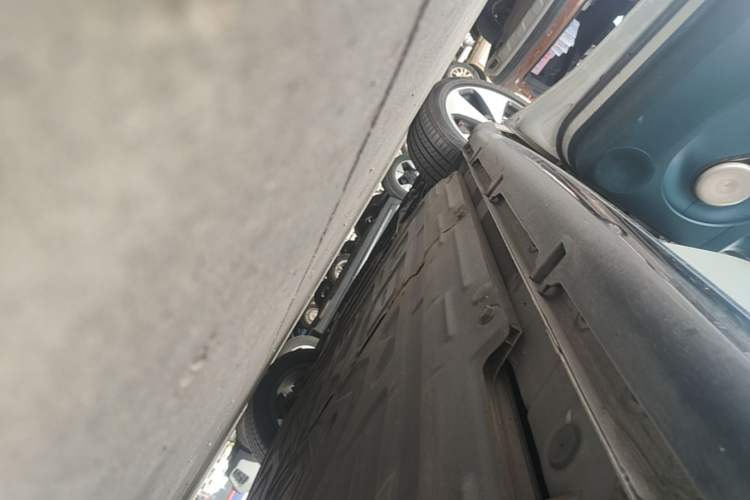 Used Baojun Cloud 2023 460 Pro Left Side Sill