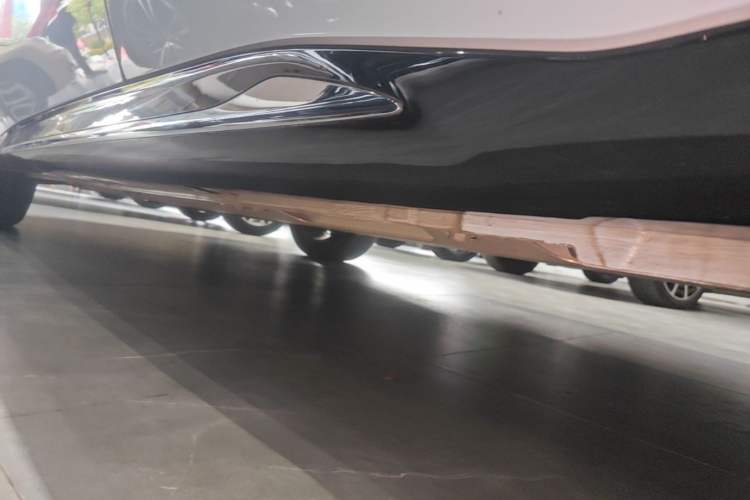 Used Baojun Cloud 2023 460 Max Lingxi Version Left Side Sill