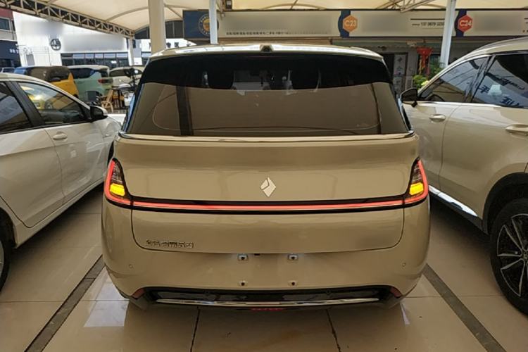 Used Baojun Cloud 2023 460 Max Rear