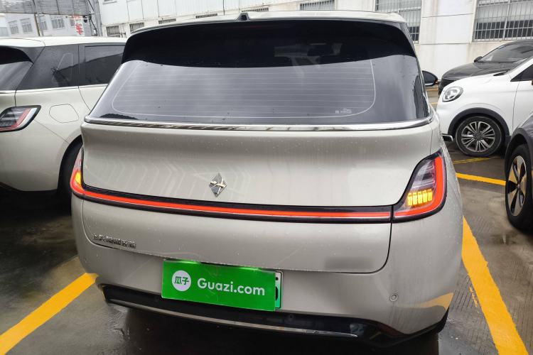 Used Baojun Cloud 2023 460 Max Rear